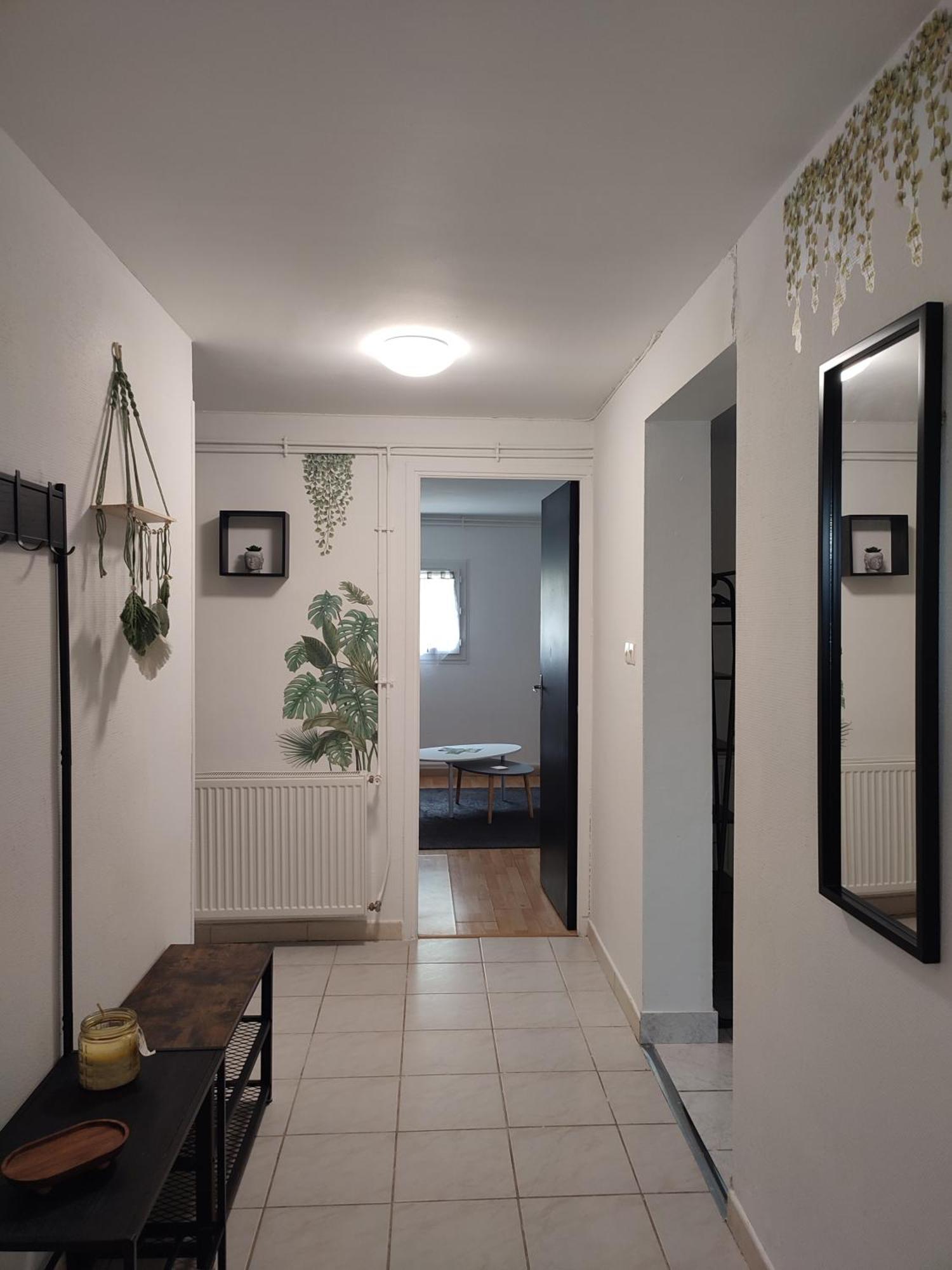 Sur Les Pas De Pierre Paul Riquet Apartment Montferrand  Exterior photo